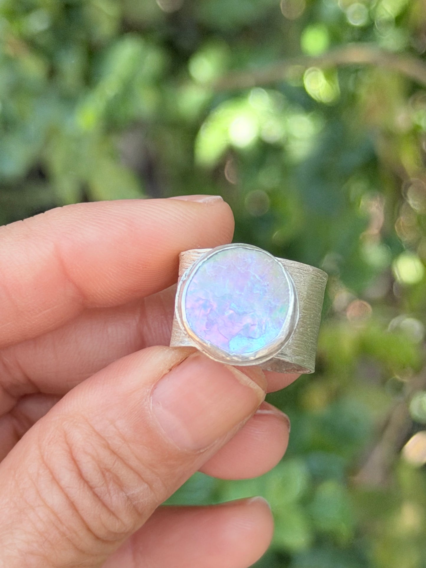 Adjustable Abalone Ring